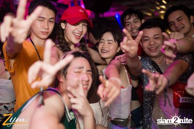 Zync Rangsit presents Kod Chae Party (Album 2) — photo 146