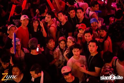 Zync Rangsit นำเสนอ โคตรแฉะ (อัลบั้มที่ 1) — photo 17