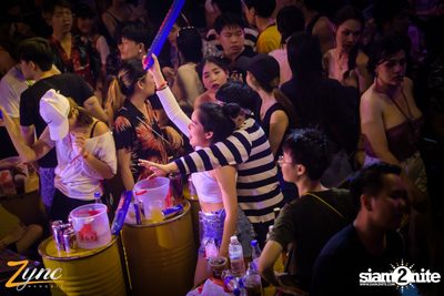 Zync Rangsit นำเสนอ โคตรแฉะ (อัลบั้มที่ 1) — photo 18