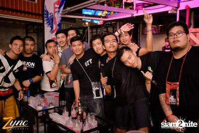 Zync Rangsit นำเสนอ โคตรแฉะ (อัลบั้มที่ 1) — photo 49