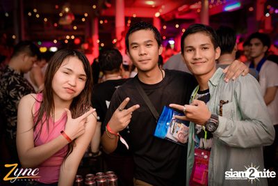 Zync Rangsit นำเสนอ โคตรแฉะ (อัลบั้มที่ 1) — photo 52