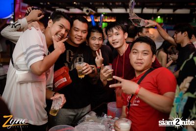 Zync Rangsit นำเสนอ โคตรแฉะ (อัลบั้มที่ 1) — photo 71