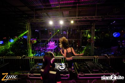 Zync Rangsit นำเสนอ โคตรแฉะ (อัลบั้มที่ 1) — photo 96