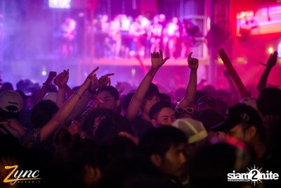 Zync Rangsit นำเสนอ โคตรแฉะ (อัลบั้มที่ 1) — photo 112