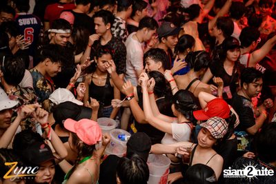 Zync Rangsit นำเสนอ โคตรแฉะ (อัลบั้มที่ 1) — photo 127