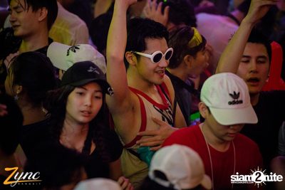 Zync Rangsit นำเสนอ โคตรแฉะ (อัลบั้มที่ 1) — photo 135