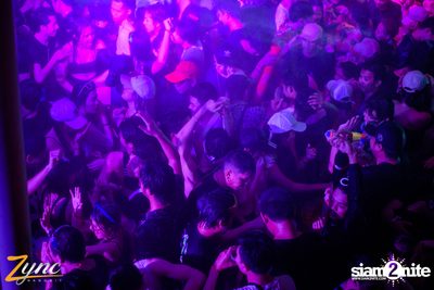 Zync Rangsit นำเสนอ โคตรแฉะ (อัลบั้มที่ 1) — photo 149