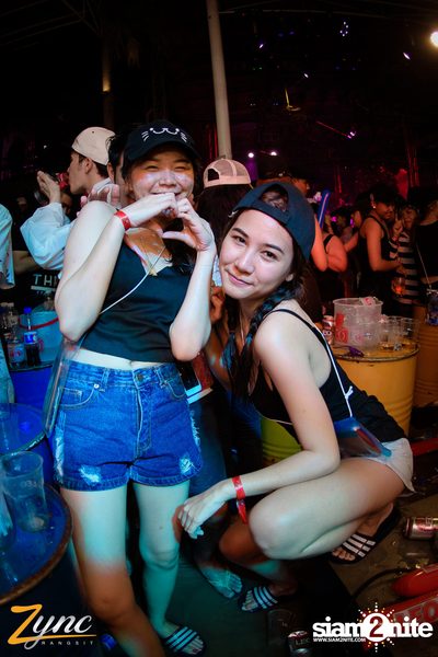 Zync Rangsit นำเสนอ โคตรแฉะ (อัลบั้มที่ 1) — photo 193