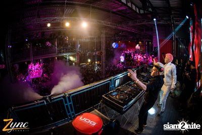 Zync Rangsit นำเสนอ โคตรแฉะ (อัลบั้มที่ 1) — photo 205