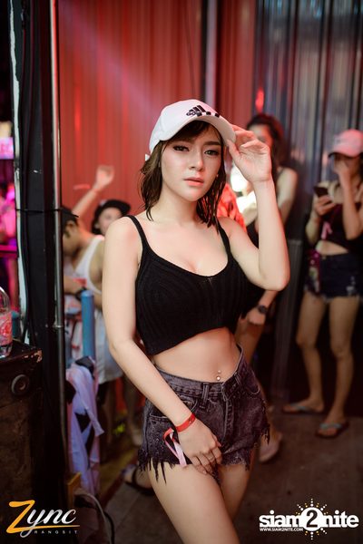 Zync Rangsit นำเสนอ โคตรแฉะ (อัลบั้มที่ 1) — photo 214