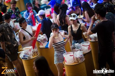 Zync Rangsit นำเสนอ โคตรแฉะ (อัลบั้มที่ 2) — photo 16