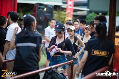 Zync Rangsit นำเสนอ โคตรแฉะ (อัลบั้มที่ 2) — photo 19