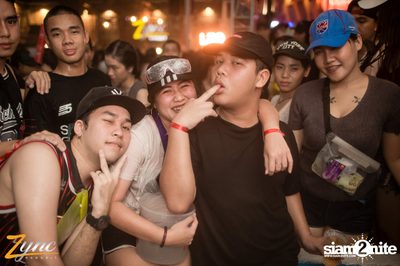 Zync Rangsit นำเสนอ โคตรแฉะ (อัลบั้มที่ 2) — photo 170