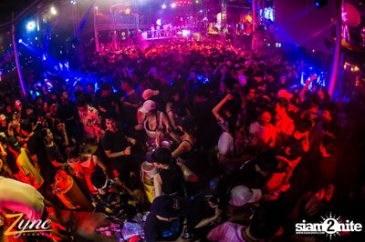 Zync Rangsit นำเสนอ โคตรแฉะ (อัลบั้มที่ 2) — photo 177