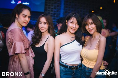 The Toys ที่ บรองซ์ — photo 96