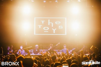 The Toys ที่ บรองซ์ — photo 173
