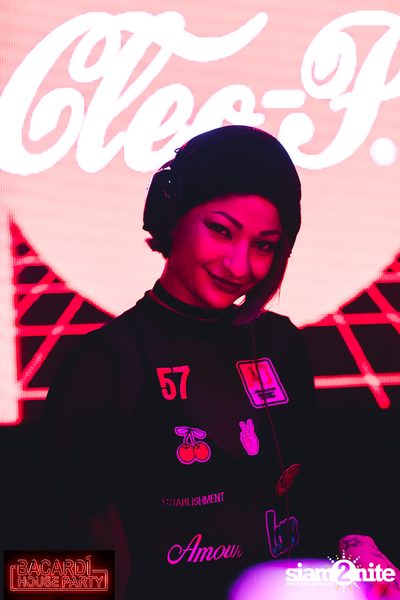 Thaitanium Back To The Mixtape ที่ เซ ลา วี (อัลบั้มที่ 2) — photo 33