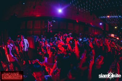 Thaitanium Back To The Mixtape ที่ เซ ลา วี (อัลบั้มที่ 2) — photo 127