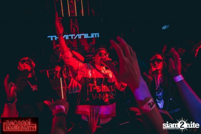 Thaitanium Back To The Mixtape ที่ เซ ลา วี (อัลบั้มที่ 2) — photo 129