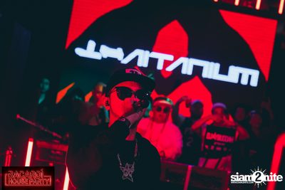 Thaitanium Back To The Mixtape ที่ เซ ลา วี (อัลบั้มที่ 2) — photo 134