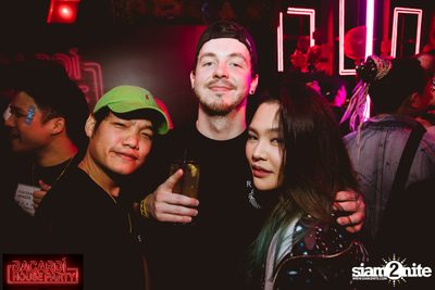 Thaitanium Back To The Mixtape ที่ เซ ลา วี (อัลบั้มที่ 2) — photo 174