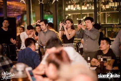 เอ๊ะ จิรากร ที่ ไวน์ รีพับลิค — photo 70