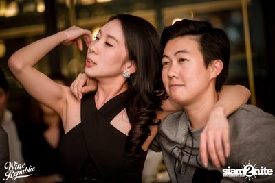 เอ๊ะ จิรากร ที่ ไวน์ รีพับลิค — photo 73