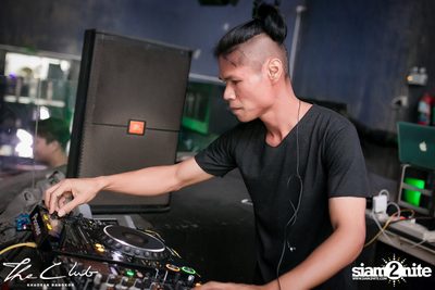 DJ Yukie at The Club Khaosan — photo 17