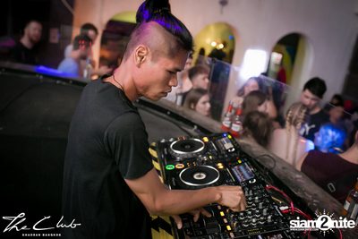DJ Yukie at The Club Khaosan — photo 33