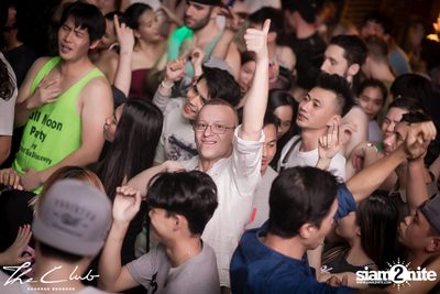DJ Yukie at The Club Khaosan — photo 98