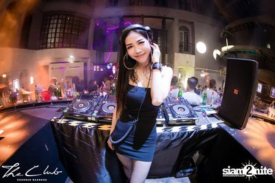 DJ Yukie at The Club Khaosan — photo 113