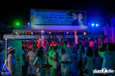 งาน Nikki Beach 9th Anniversary White Party — photo 45