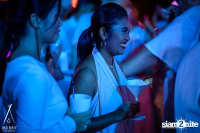 งาน Nikki Beach 9th Anniversary White Party — photo 62