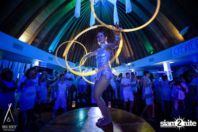 งาน Nikki Beach 9th Anniversary White Party — photo 92