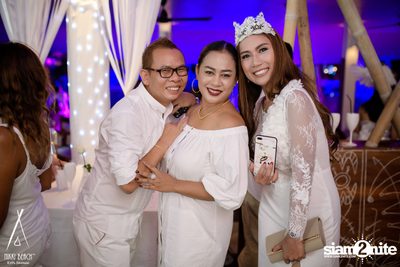 งาน Nikki Beach 9th Anniversary White Party — photo 114