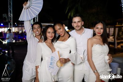 งาน Nikki Beach 9th Anniversary White Party — photo 160