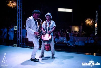 งาน Nikki Beach 9th Anniversary White Party — photo 175