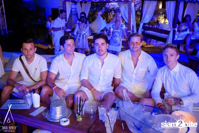 งาน Nikki Beach 9th Anniversary White Party — photo 177