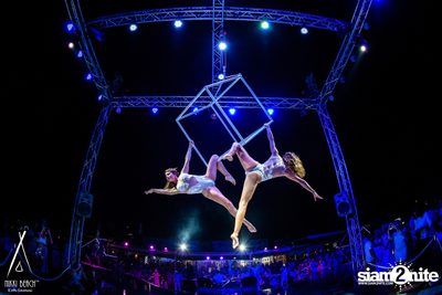 งาน Nikki Beach 9th Anniversary White Party — photo 199