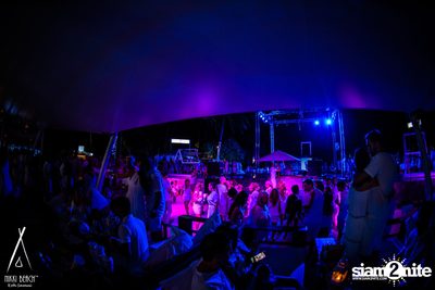 งาน Nikki Beach 9th Anniversary White Party — photo 227