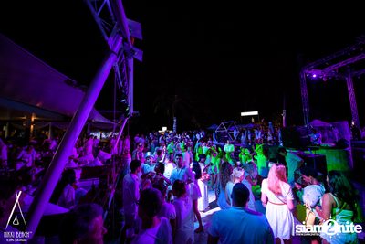 งาน Nikki Beach 9th Anniversary White Party — photo 243