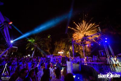 งาน Nikki Beach 9th Anniversary White Party — photo 246