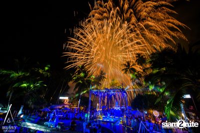 งาน Nikki Beach 9th Anniversary White Party — photo 252