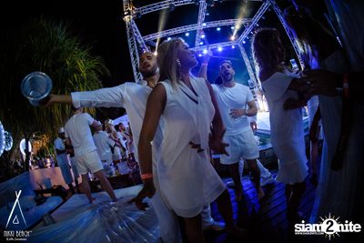 งาน Nikki Beach 9th Anniversary White Party — photo 262