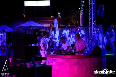 งาน Nikki Beach 9th Anniversary White Party — photo 264