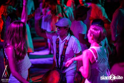 งาน Nikki Beach 9th Anniversary White Party — photo 270