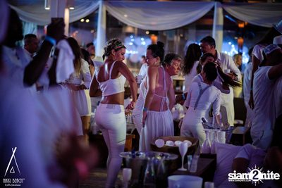 งาน Nikki Beach 9th Anniversary White Party — photo 273