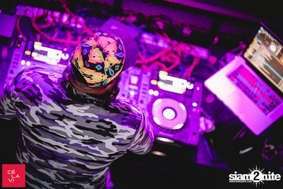 ONE Championship Pre Party กับ DJ Lee Jina ที่ เซ ลา วี — photo 29