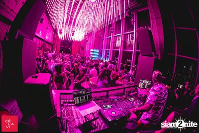 ONE Championship Pre Party กับ DJ Lee Jina ที่ เซ ลา วี — photo 85
