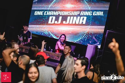 ONE Championship Pre Party กับ DJ Lee Jina ที่ เซ ลา วี — photo 99